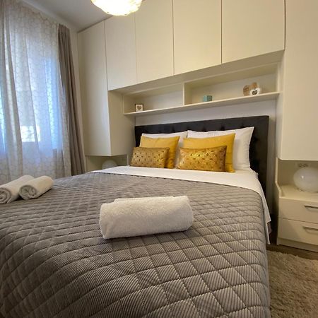 Villa Pergola-Apartment Toni Mlini Luaran gambar