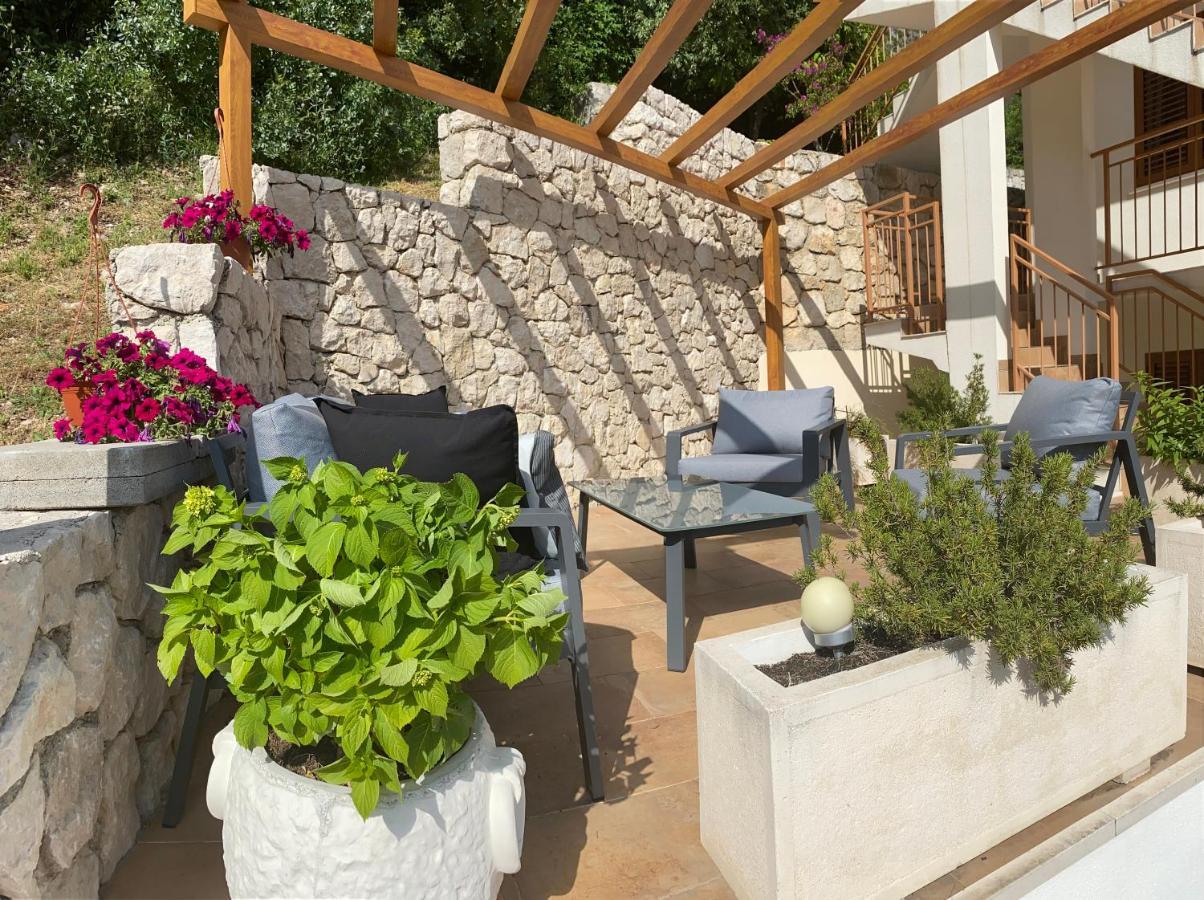 Villa Pergola-Apartment Toni Mlini Luaran gambar