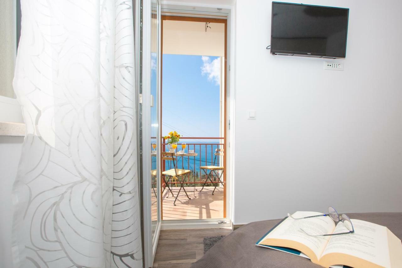 Villa Pergola-Apartment Toni Mlini Luaran gambar