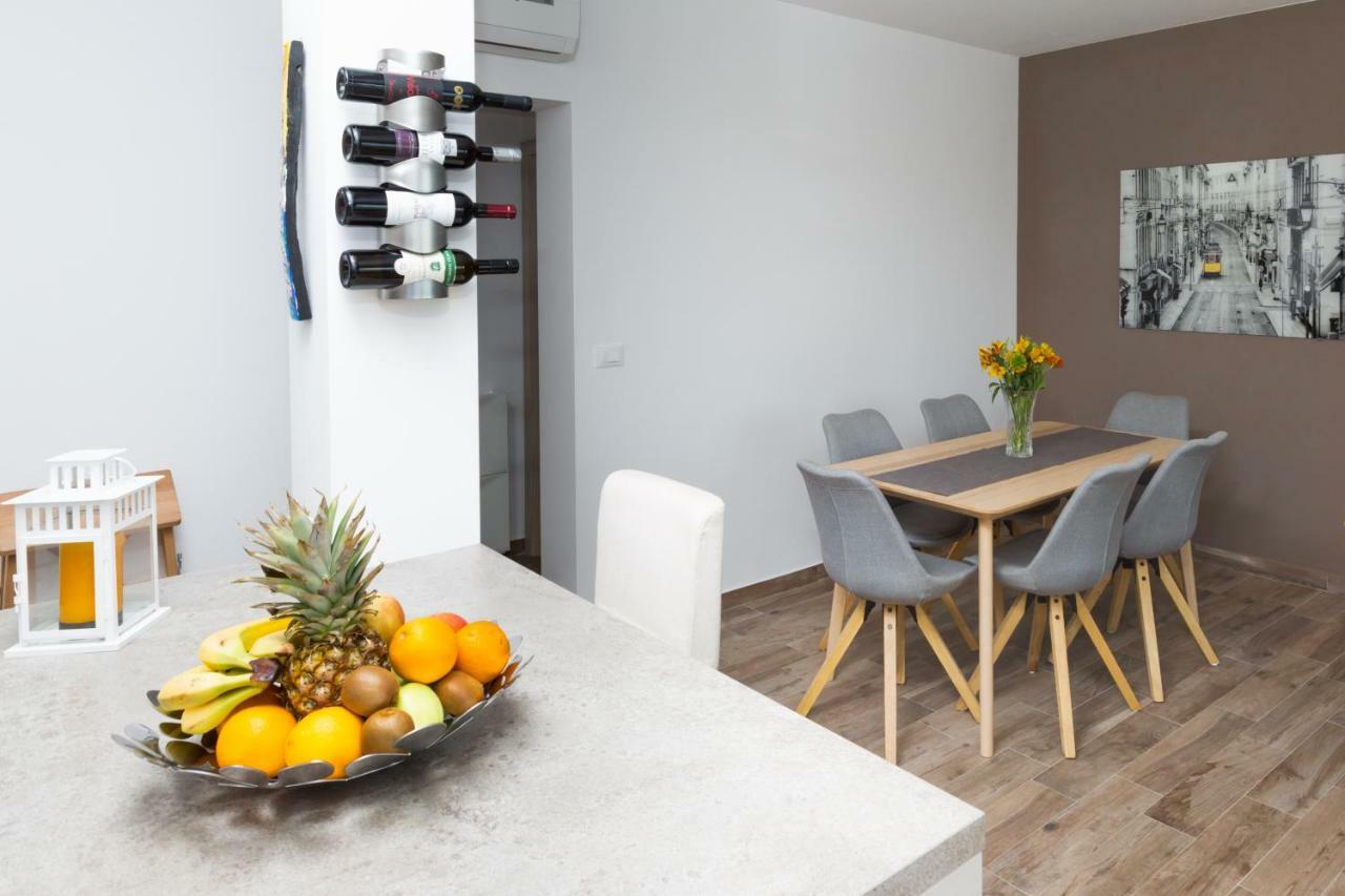 Villa Pergola-Apartment Toni Mlini Luaran gambar